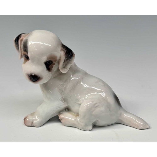 68 - Three small porcelain animal figurines by Rosenthal, a seahorse by Hugo Meisel, height 10cm, a sitti... 