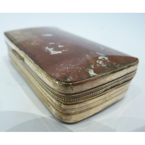 308 - A 19th century hardstone snuff box