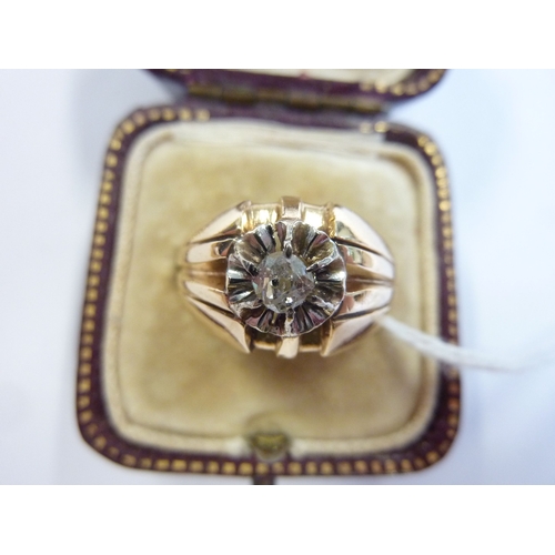 187 - An 18-carat gold solitaire old-cut diamond gypsy ring