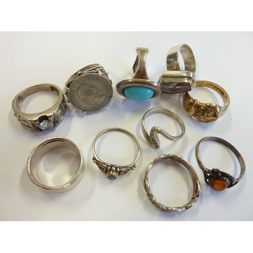 202 - Ten assorted silver rings