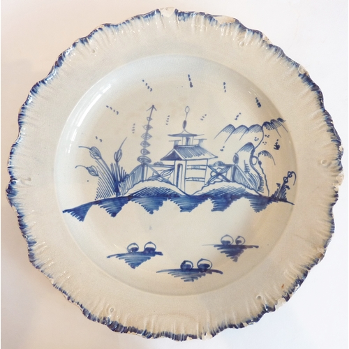 1 - A pair of late 18th century pearlware plates