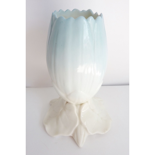 3 - A circa 1913 Royal Worcester porcelain vase modelled as a tulip