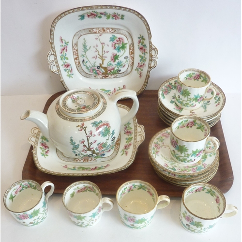 41 - A 21-piece 'Indian Tree' design tea service