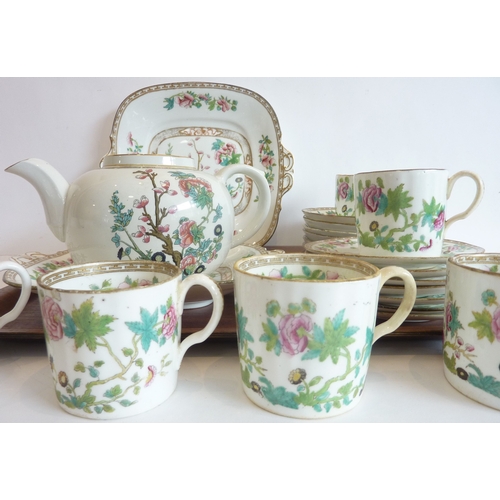 41 - A 21-piece 'Indian Tree' design tea service