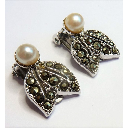 209 - Seven pairs of silver earrings
 (The cost of UK postage via Royal Mail Special Delivery for this lot... 