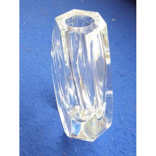 100 - A modern Baccarat (France) heavy Cubist-style teardrop-shape crystal vase; Baccarat, France mark to ... 