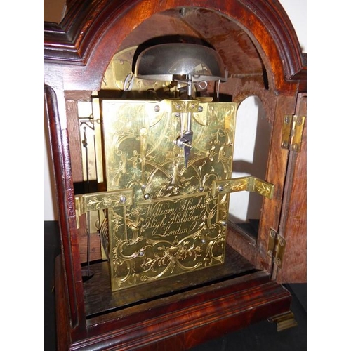 410 - A fine 18th century figured mahogany cased eight-day repeating bracket clock; the broken-arch dial h... 