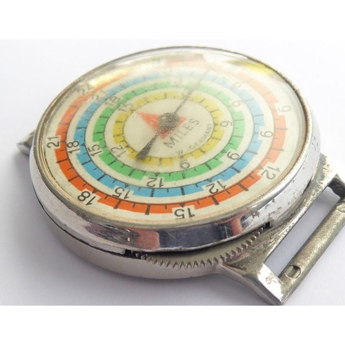 526 - A wrist-worn distance ranger finder, circa 1950s/1960s (possibly for American military use?) (4cm di... 