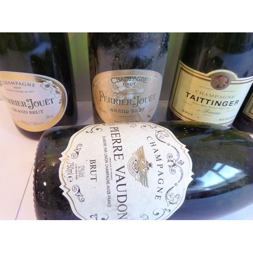 618 - Six bottles of champagne: 3 x Taittinger, 2 x Perrier-Jouet and 1 x Pierre Vaudon premier cru