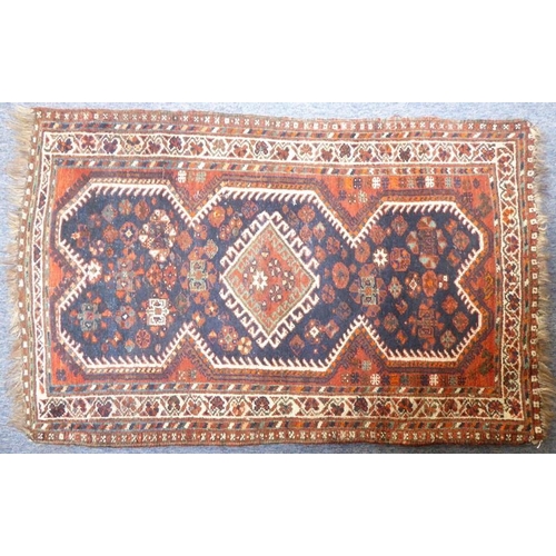 783 - An early 20th century south-west Persia Shiraz (130cm x 80cm)