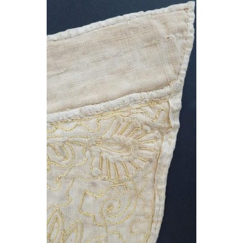 852 - A circa 1700s embroidered trapunto stomacher