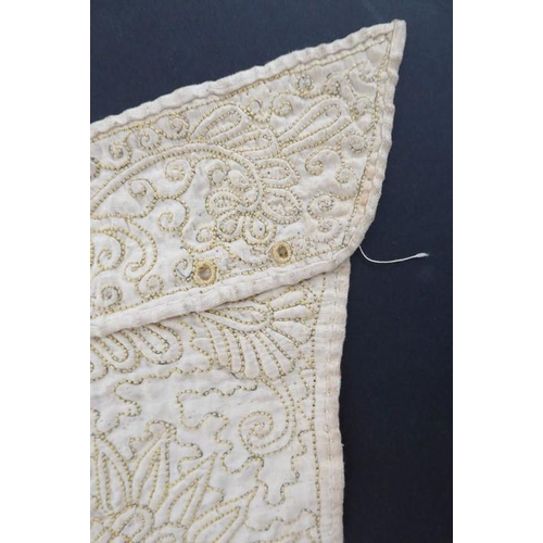 852 - A circa 1700s embroidered trapunto stomacher