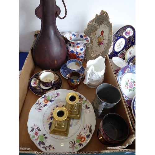 10 - A good selection of mostly early/mid-19th century ceramics etc. to include blue and white, early tra... 