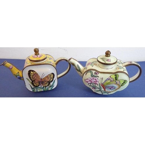 57 - Four miniature enamelled teapots (various); together with a small handmade brass shovel having a ste... 