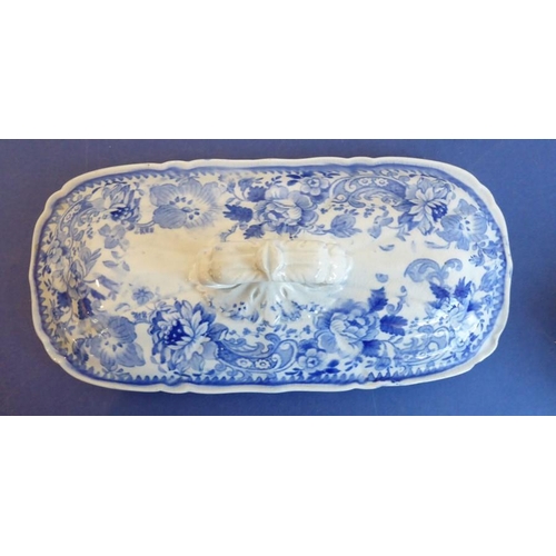 9 - Various ceramics,19th century and modern; to include a 19th century Japanese porcelain bachelor's te... 