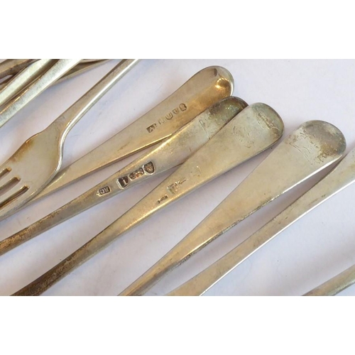 202 - 18th and 19th century hallmarked silver table forks with various maker's marks and assay offices (to... 