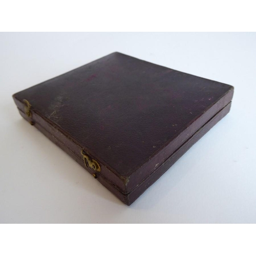 357 - An interesting and varied collection of 19th century photographs (Ambrotypes/Daguerreotypes) to incl... 