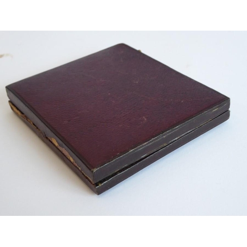 357 - An interesting and varied collection of 19th century photographs (Ambrotypes/Daguerreotypes) to incl... 