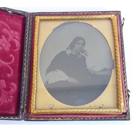 357 - An interesting and varied collection of 19th century photographs (Ambrotypes/Daguerreotypes) to incl... 