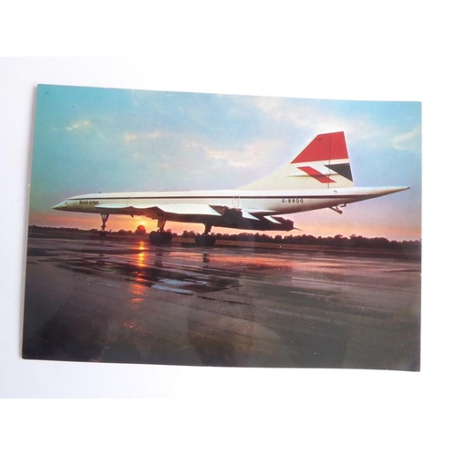 445 - 388 official Concorde postcards (357 and 31) and five others to include a rare Mach 2 example