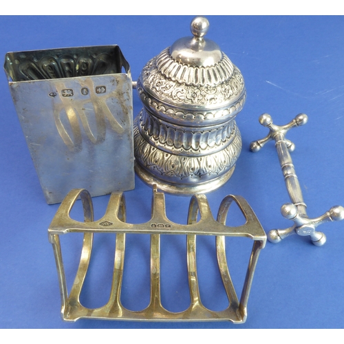 107 - Five pieces of hallmarked silver:
 - a hallmarked silver four-division toast rack (early 20th centur... 