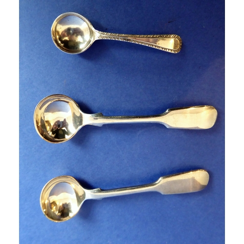 119 - Three filigree-style napkin rings marked '1000', a lady's late 19th / early 20th century silver-hand... 