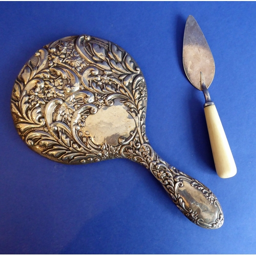 94 - An early 20th century Edwardian hallmarked silver lady's dressing table hand-held mirror (assayed Ch... 