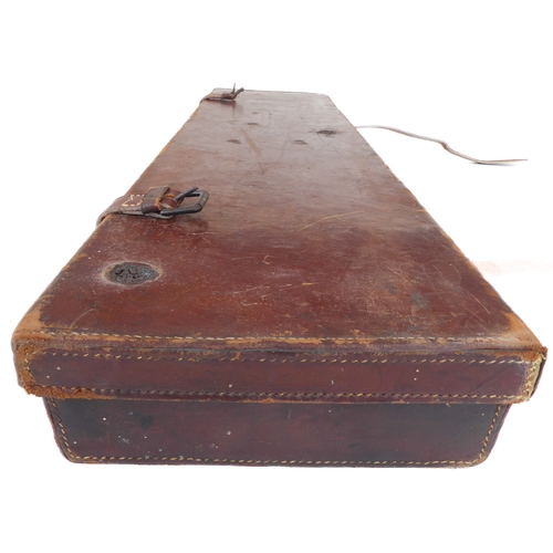 206 - A leather gun case with William Ford - 16 St Mary's Row label (32 1/4