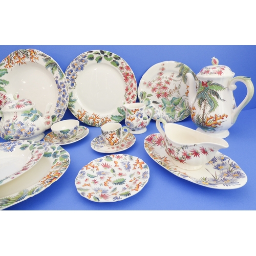 33 - An 81-piece Gien 'Tamarin' dinner service:
 7 x 31.5 cm shallow bowls;
 7 x 29 cm plates;
 10 x 23 c... 