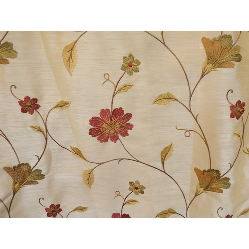 252 - A medley of single curtains, pelmets and bed valances: a terracotta and cream floral pattern curtain... 