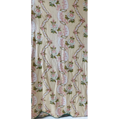 252 - A medley of single curtains, pelmets and bed valances: a terracotta and cream floral pattern curtain... 