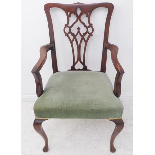 285 - A good set of six (4+2) late 19th/early 20th century Chippendale-style walnut dining chairs: each wi... 