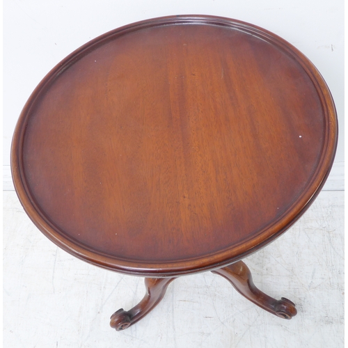 315 - A good 19th century style (modern reproduction) circular-topped mahogany occasional table by Charles... 