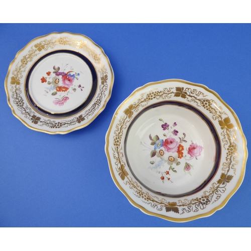 6 - A 19th century part tea service hand-gilded and decorated in enamels with floral sprays:
  2 x 25 cm... 