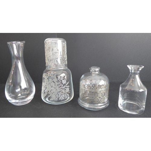 57 - Assorted glassware comprising:
 two decanters, one with mushroom stopper (25 cm high), the other wit... 