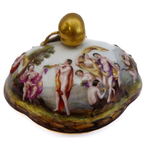 50A - A late 19th century quatrefoil-shaped, continental porcelain box and cover in Capo di Monte style: h... 