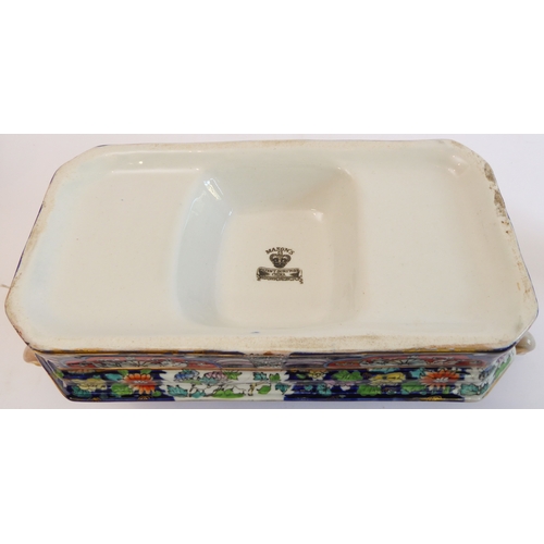 29 - A 19th century Mason's Patent Ironstone china two-handled inkstand: of boat-form and of impressive  ... 