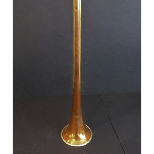 393 - A good 19th century brass-mounted copper coaching horn by Callow & Son, Park Lane, London (stamped n... 