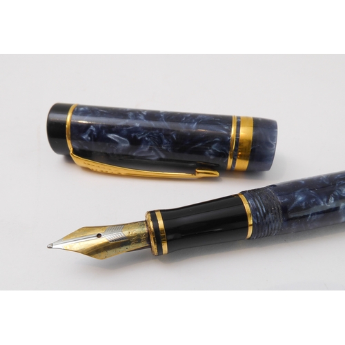 139 - A mixed lot comprising:
 a gold-mounted oval cameo brooch marked 'K14':
 a pair of faux-diamond drop... 