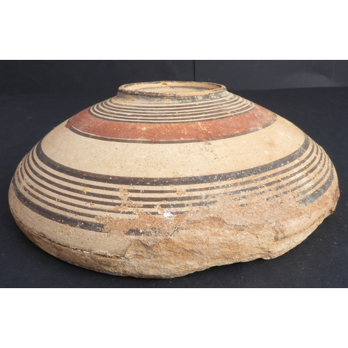 226 - A circa 1500 BC terracotta bowl, possibly Greek-Cypriot: central interior decorated with concentric ... 