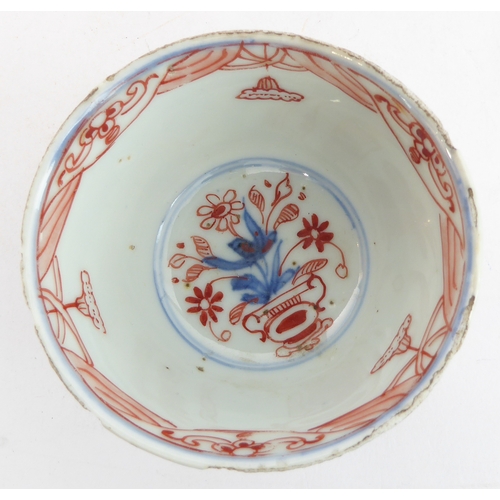 12 - Four ceramic pieces:
 1. An early 19th century fine English ceramic plate decorated in the Imari pal... 