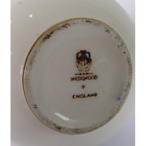 35 - Two pieces of hand-decorated porcelain:
 1. an early 20th century Hadley's (Worcester, England) porc... 