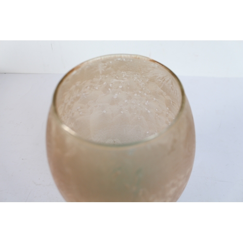 48 - An Art Deco style vase etched with various animals and of baluster form (21.5 cm high)