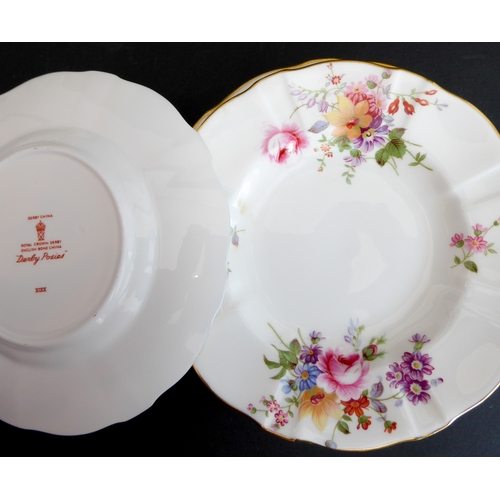 28 - A Royal Crown Derby 'Derby Posies' six-place service comprising tea and coffee cups and saucers, sid... 