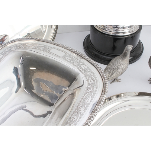 72 - Fine quality silver plate to include:
 a large 19th century boat-shaped bread basket engraved with l... 