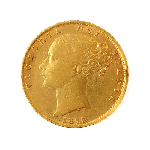 143 - An 1872 gold sovereign (young head obverse and royal arms reverse).
