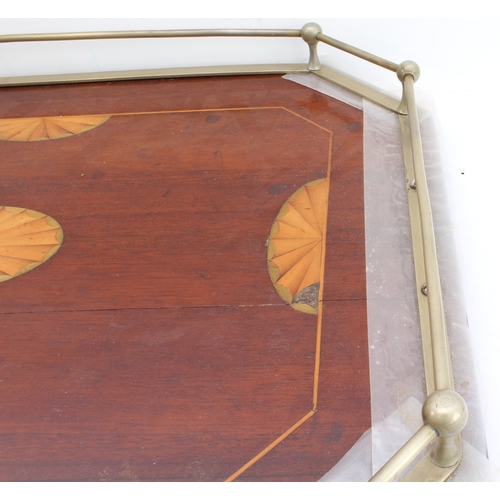 153 - An Edwardian octagonal mahogany serving tray: boxwood-strung and boxwood marquetry patera; silver-pl... 