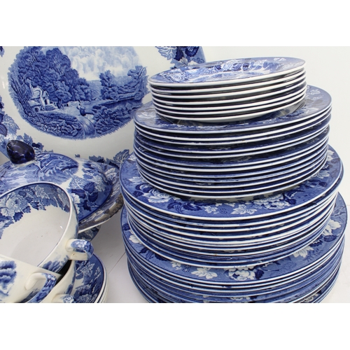 18 - An extensive early 20th century Wood's Ware 'English Scenery' dinner service:
 12 x 25.5, 11 x 23 an... 