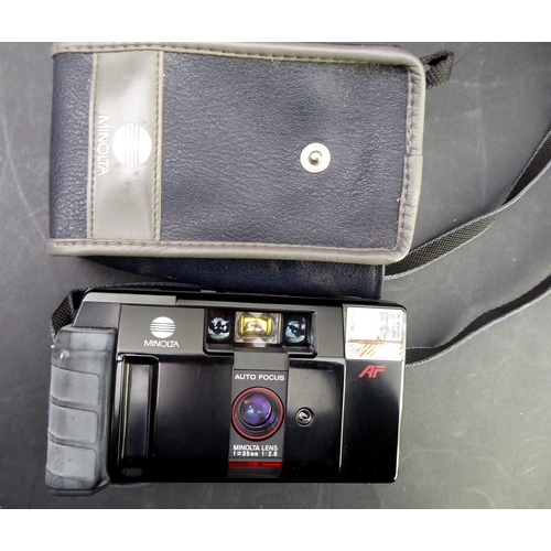 29A - A mixed to include ceramics, brassware and two cameras:
 a Wedgwood 'Santa Clara' and a Wedgwood 'Fl... 