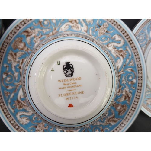 29A - A mixed to include ceramics, brassware and two cameras:
 a Wedgwood 'Santa Clara' and a Wedgwood 'Fl... 